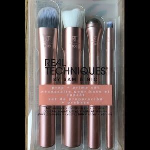 Real Techniques: Prep + Prime Set: Brand New!!!